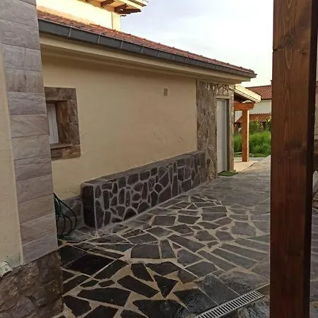 Casa Independiente Suances - 800m2 De Jardin - Parking - Wifi5g Hotel Cortiguera